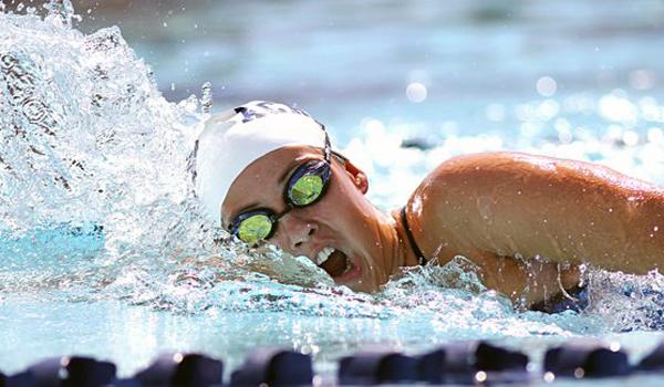 Academy relay team wins gold at 2A State Championships