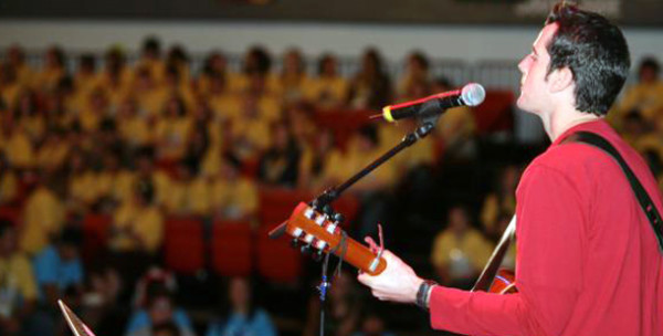 Merica Monday kicked off 2013 Spirit Week with Mass and faith-sharing by Cooper Ray 