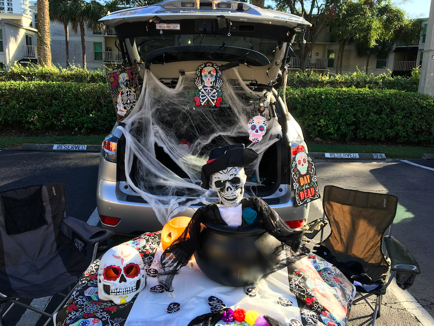 This trunk was themed Day of the Dead. 