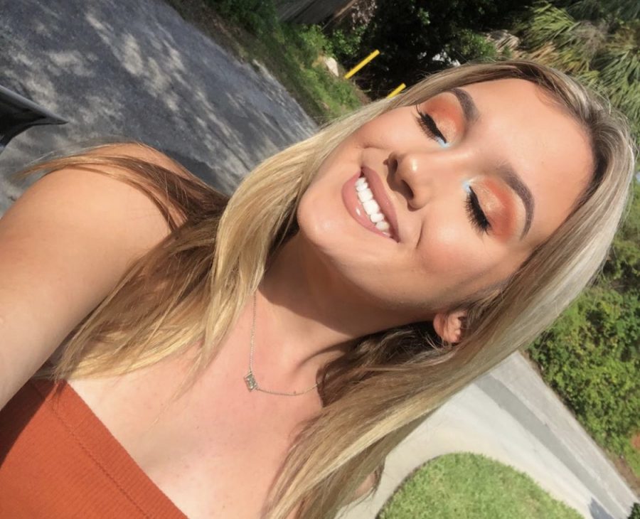 Joely Barkett '20 used her favorite pallet, Blood Sugar by Jefree Star, for this look. 