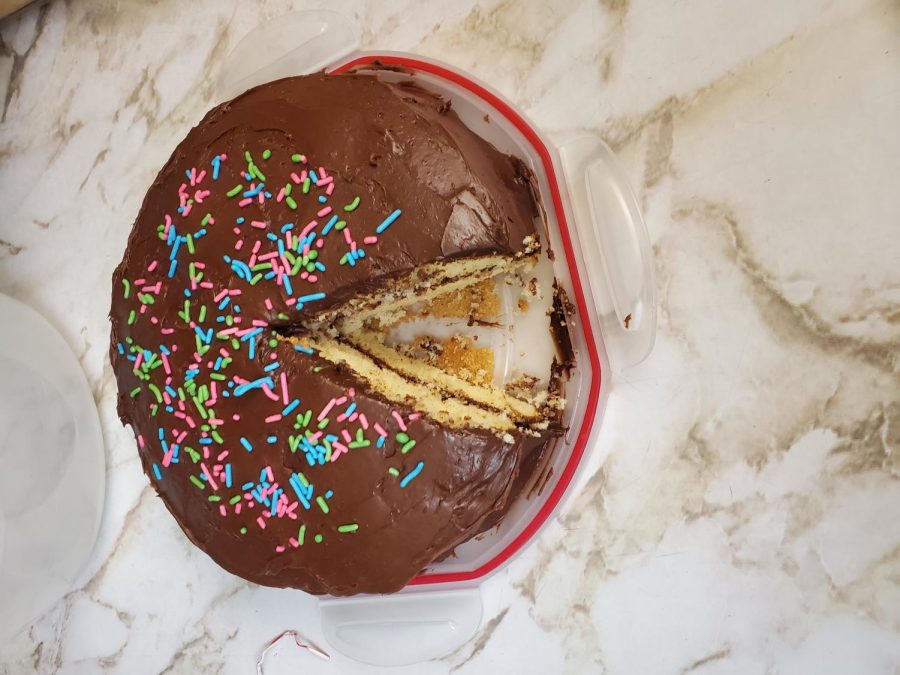 A quick and easy dessert to make is a box cake