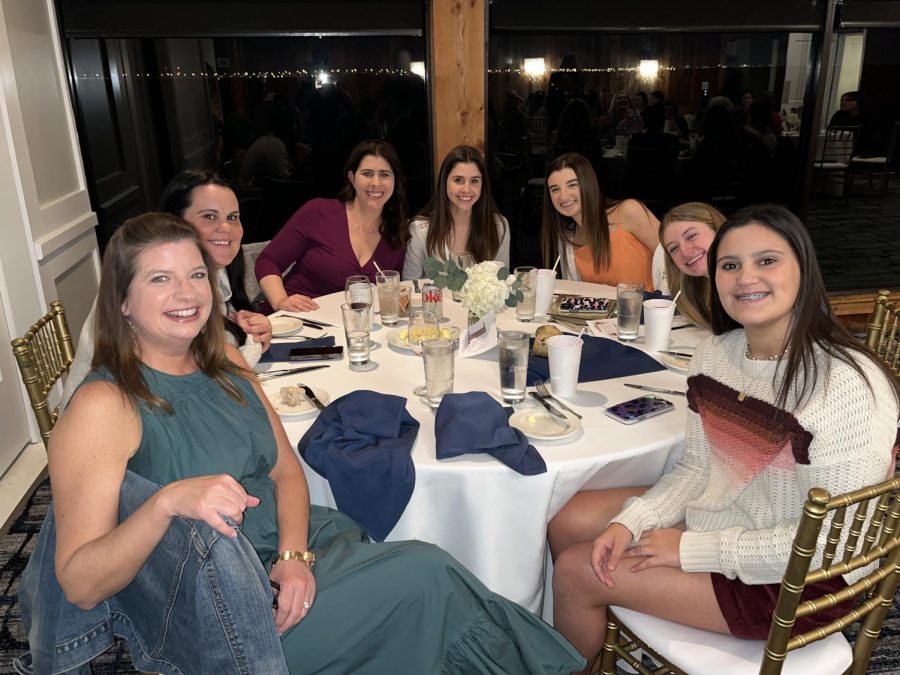 Academy students and their moms enjoy a wonderful Mother Daughter dinner at The Rusty Pelican. 