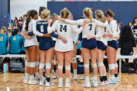 Fall sports have begun and the Volleyball team is off to an amazing start.