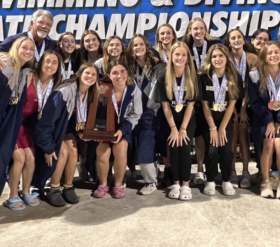 Eden Jennings (‘25) said, “I feel very blessed to have been a part of Academy’s [and Hillsborough county’s] first-ever girls State Championship swim team! I am looking forward to continued success with these phenomenal athletes over the next 2 years.”