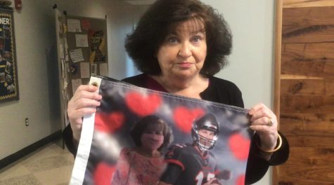 Mrs. Chase supporting her love for former Buccaneer quarterback, Tom Brady. 