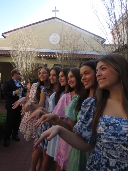 The Class of 2026 showed out in a display of pink, blue, and florals at this year’s Junior Ring ceremony.