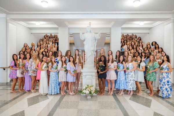 Class of 2025 Honored at Annual Silver Coffee