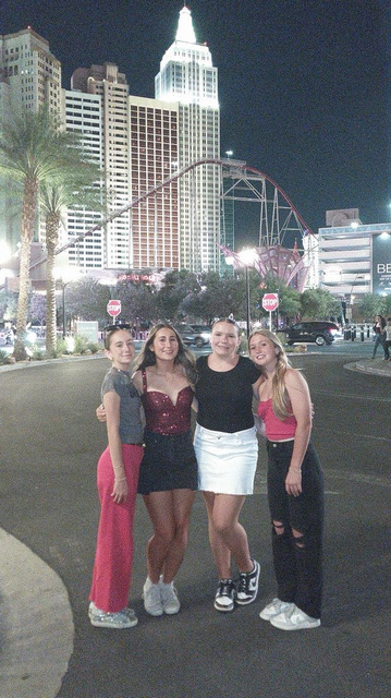 Bruno Mars concert, Las Vegas. Annabelle Bennett ('26), Katelyn Papy ('27), Bridget Swenson ('28), Ansley Horn ('27).